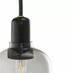 Normann Copenhagen AMP Small Hanglamp Smoke Zwart -LAMPEN Winkel normann copenhagen amp small hanglamp smoke zwart 1
